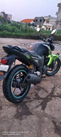 Neon Green Yamaha FZ-S