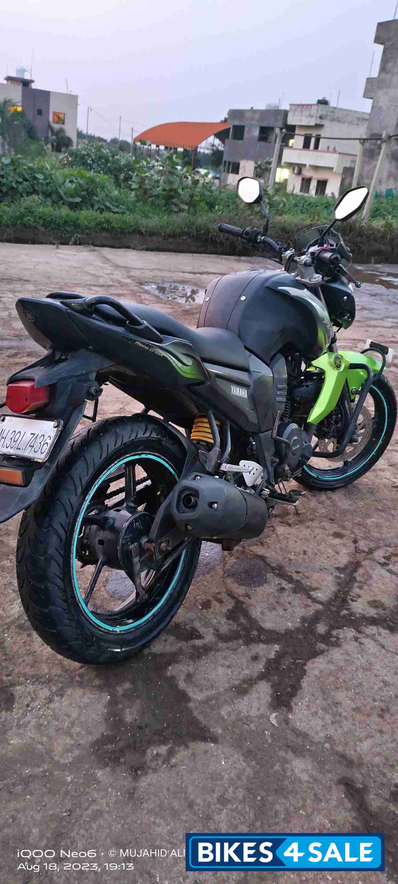 Neon Green Yamaha FZ-S