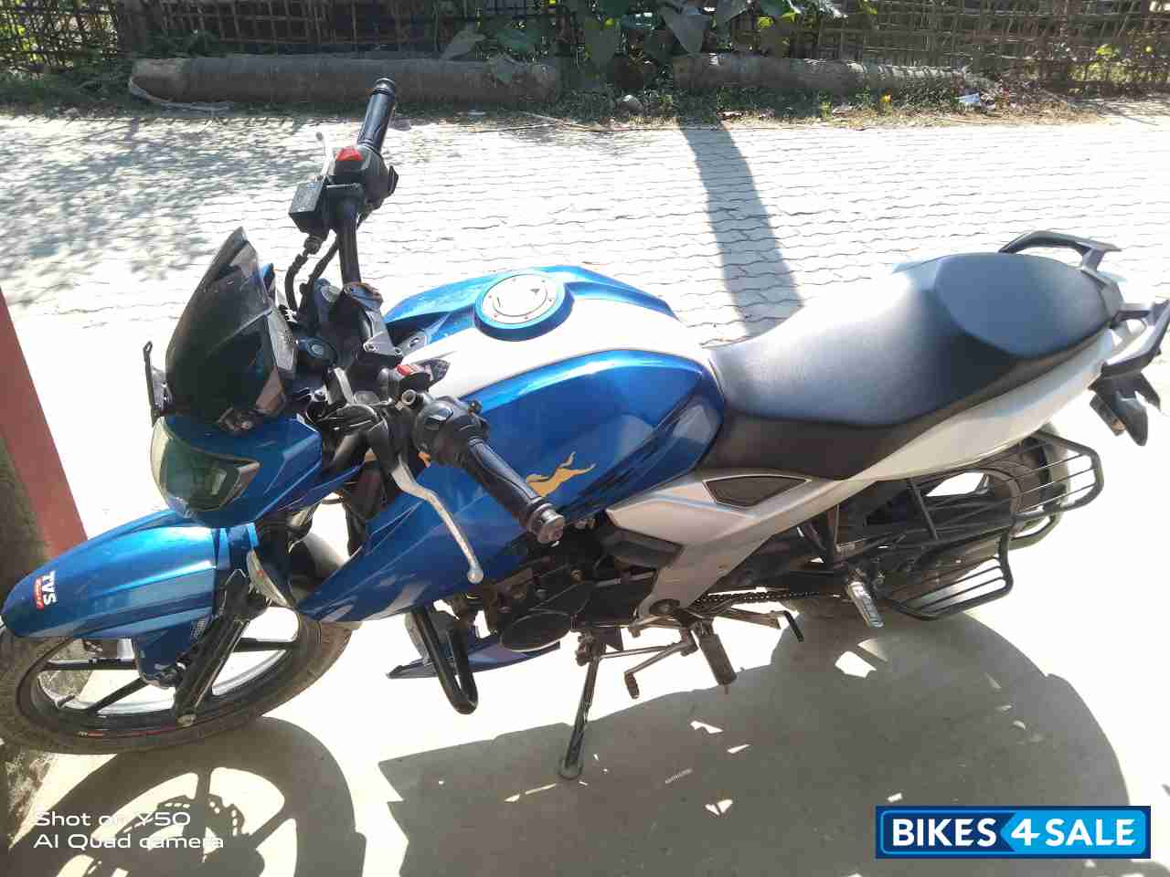 TVS Apache RTR 160 4V