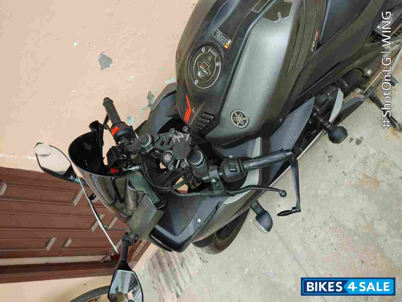 Metallic Grey Yamaha YZF R15 V3 BS6