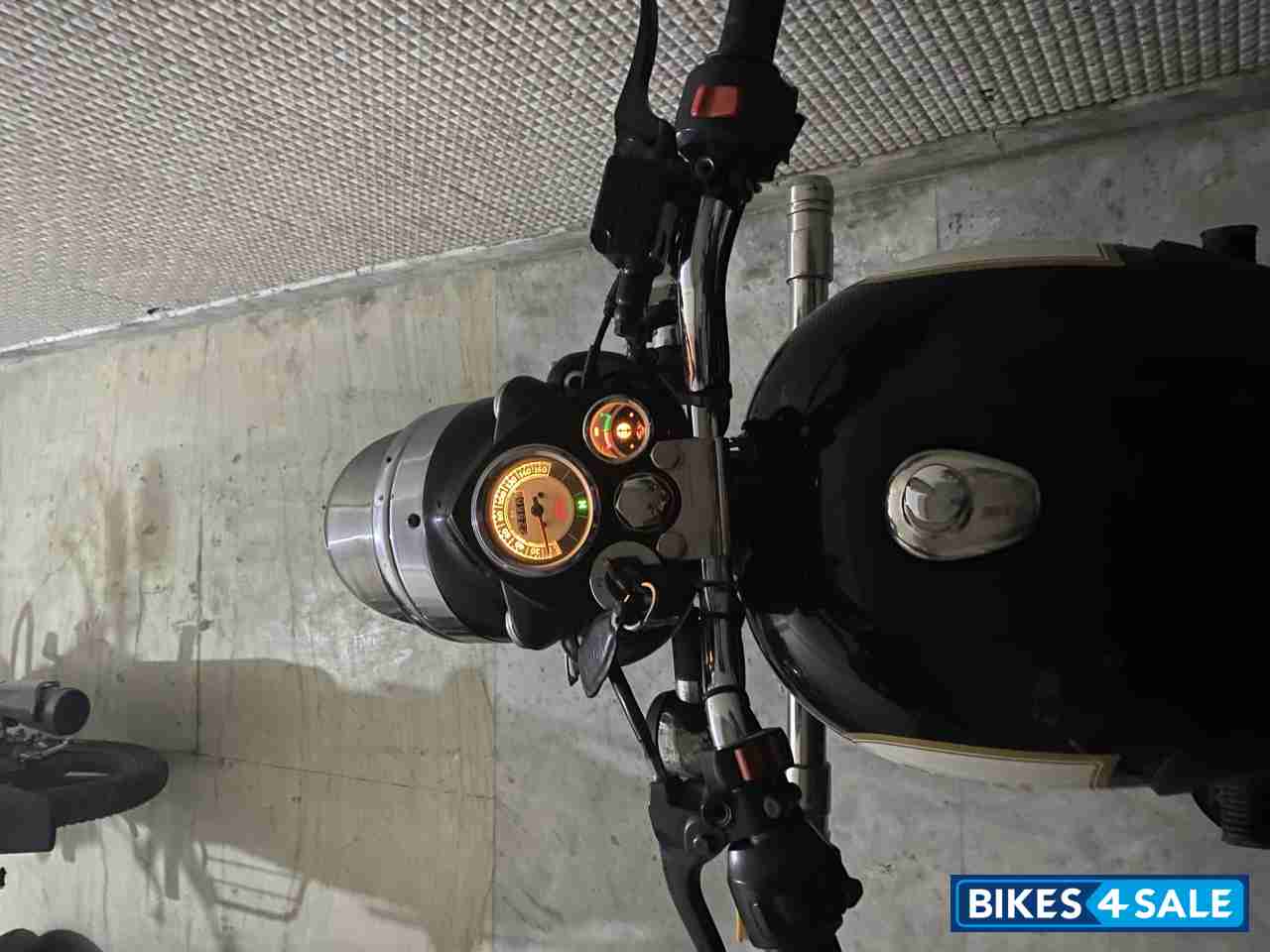 Royal Enfield Classic 350