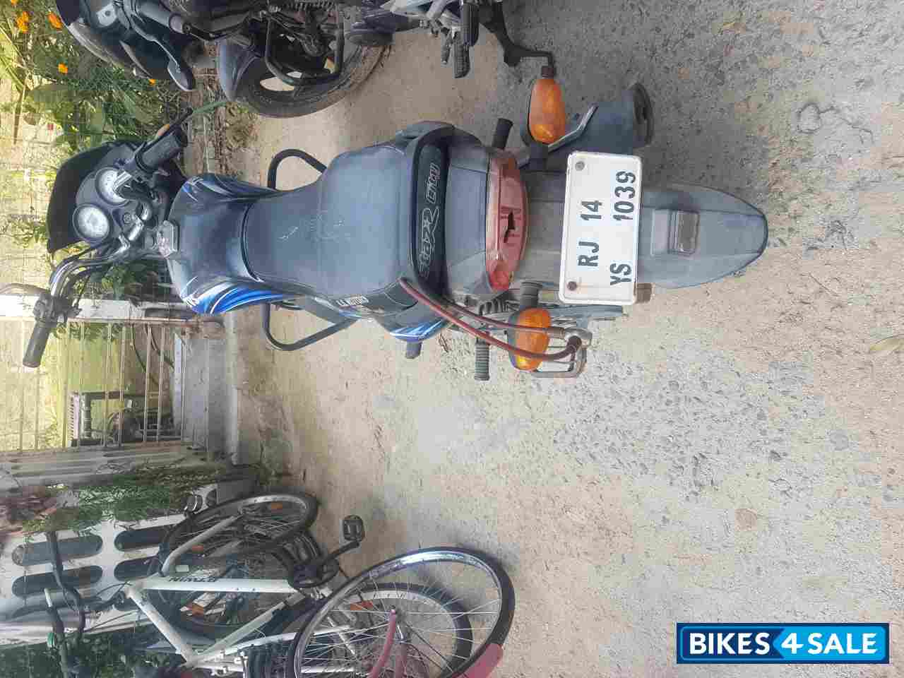 Blue And Black TVS Star City