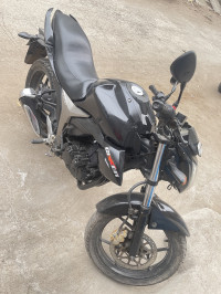 Suzuki Gixxer 150 2014 Model