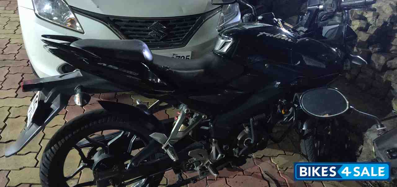 Black Bajaj Pulsar AS 150