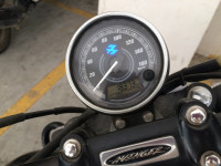 Bajaj Avenger Street 220