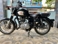 Black Royal Enfield Classic 350
