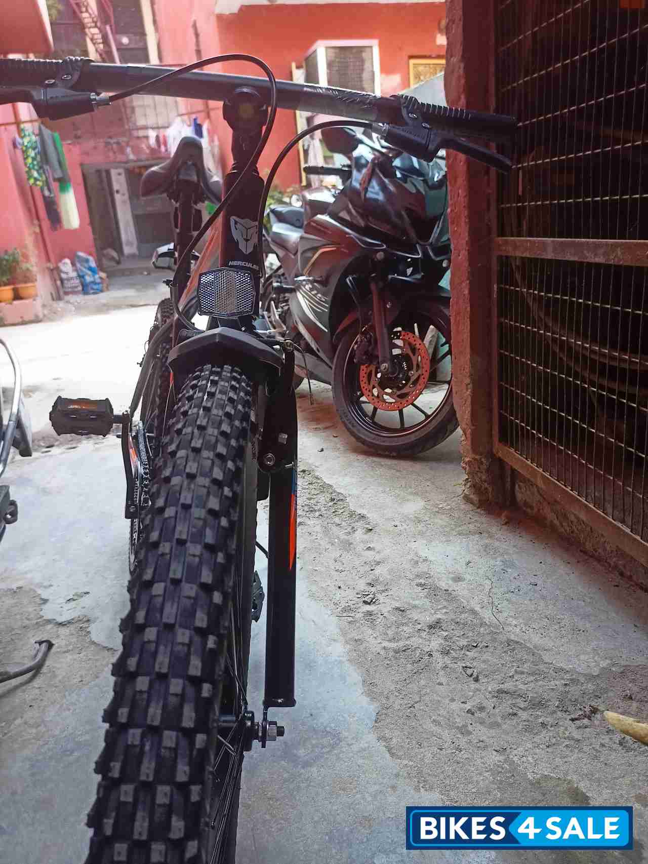 Black Bicycle Hercules Black Bicycle Hercules