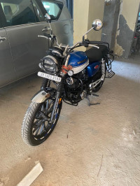 Honda Hness CB350 DLX Pro