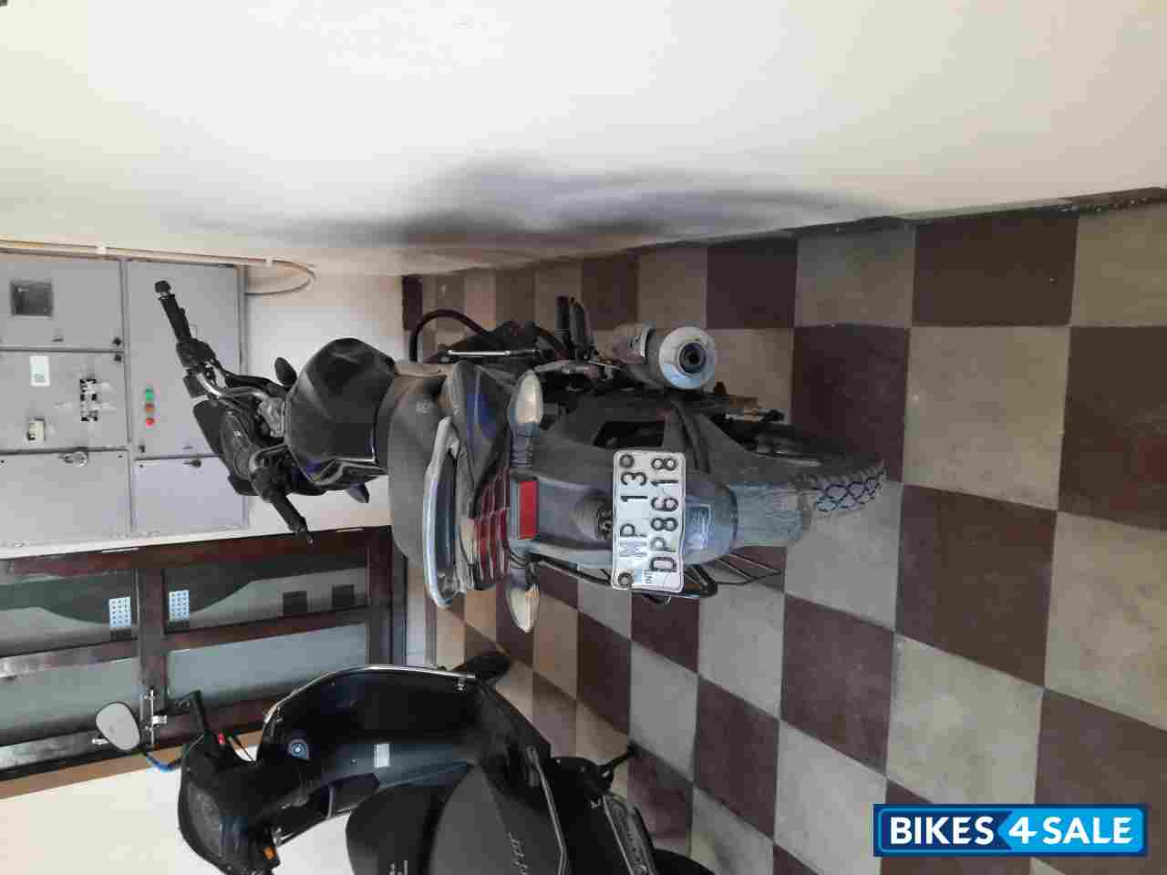 Bajaj Discover 125 ST