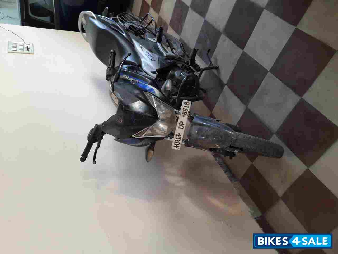 Bajaj Discover 125 ST