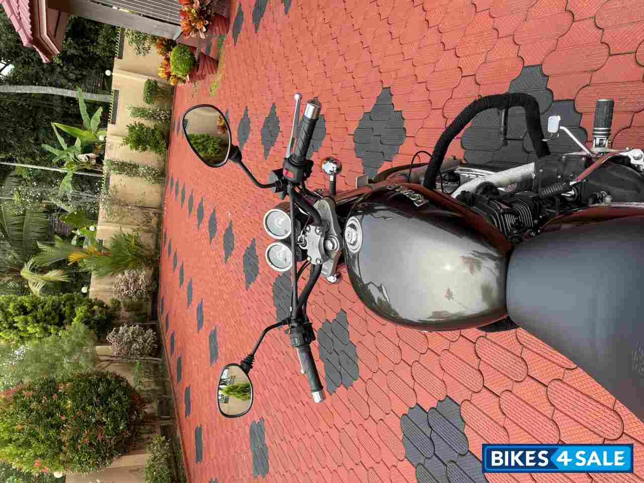 Royal Enfield Thunderbird 500