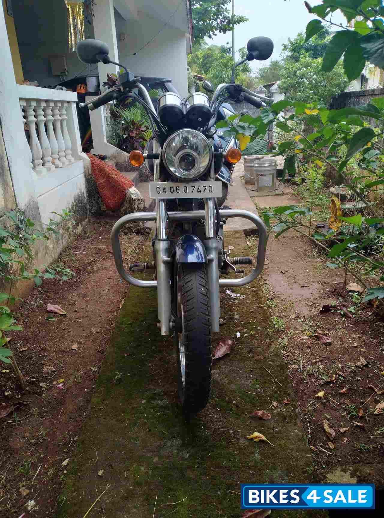 Royal Enfield Thunderbird 500