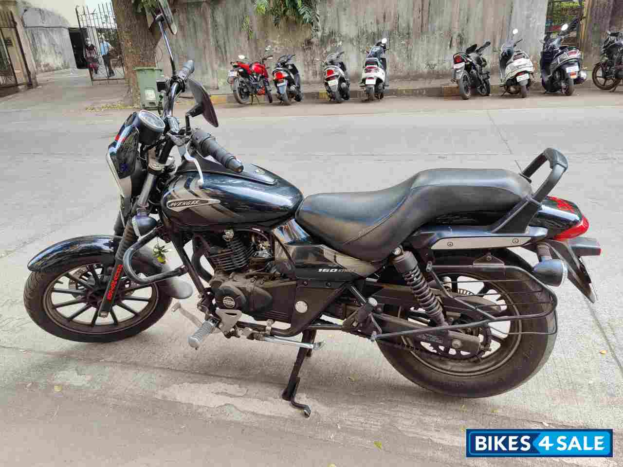 Bajaj Avenger Street 160