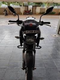 Matt Black TVS Apache RTR 200 4V