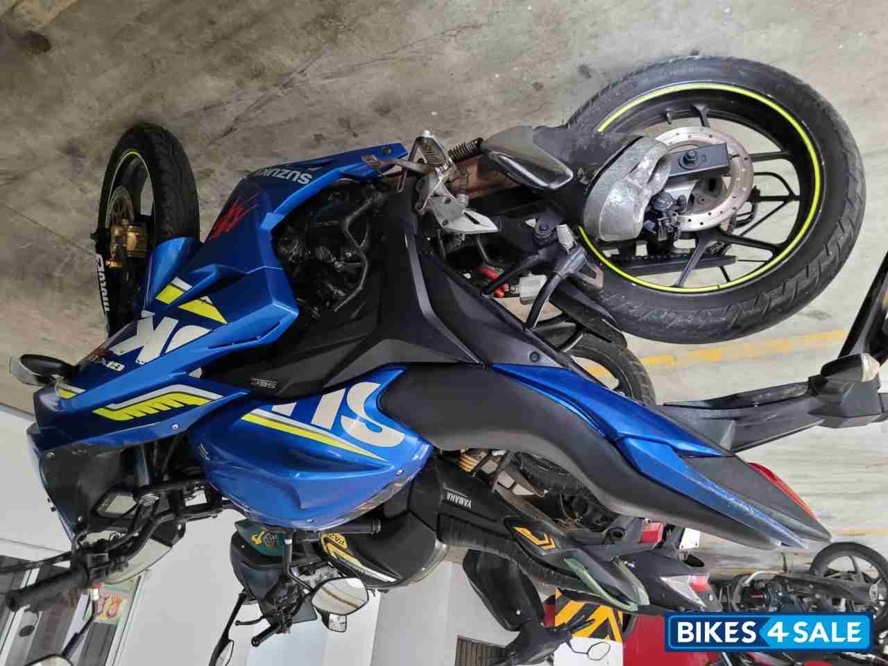 Suzuki Gixxer SF Suzuki Gixxer SF