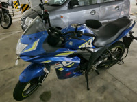 Suzuki Gixxer SF