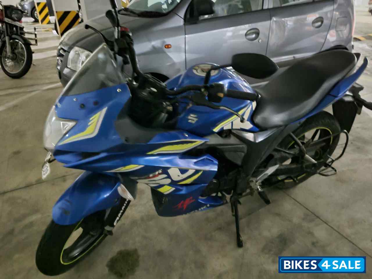 Suzuki Gixxer SF Suzuki Gixxer SF