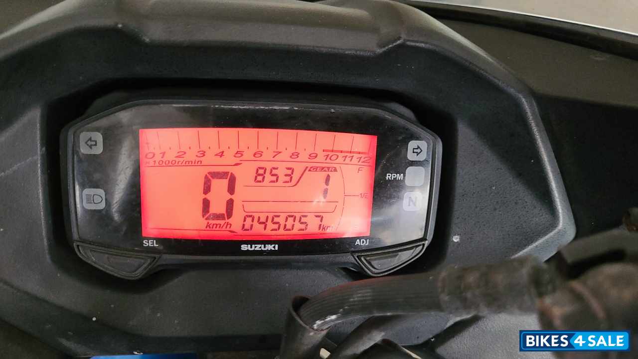 Suzuki Gixxer SF Suzuki Gixxer SF