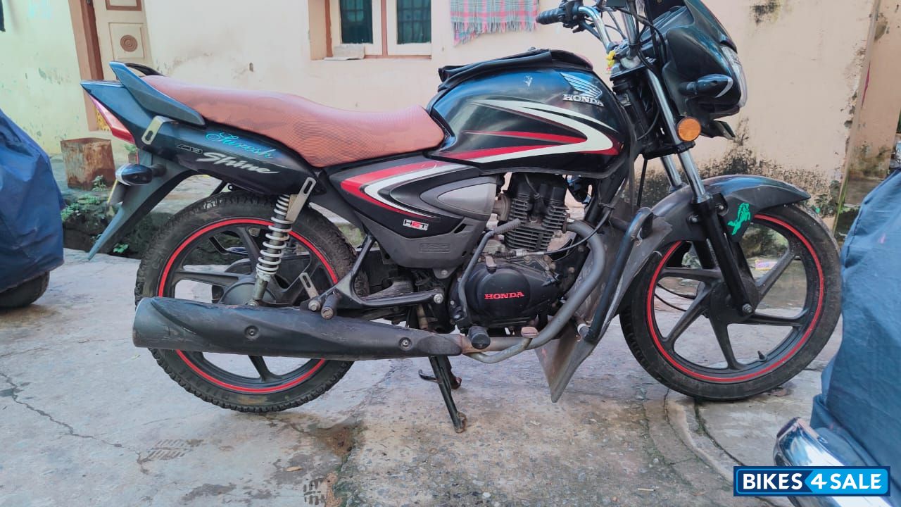 Honda CB Shine