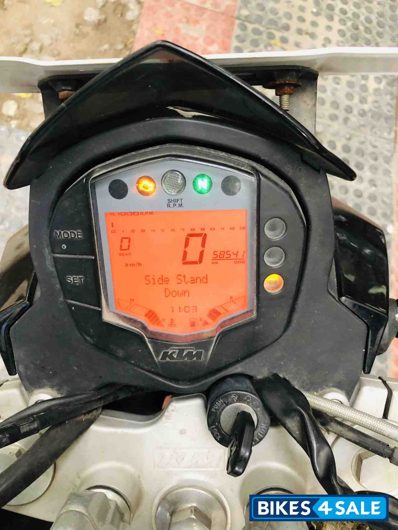 KTM Duke 200
