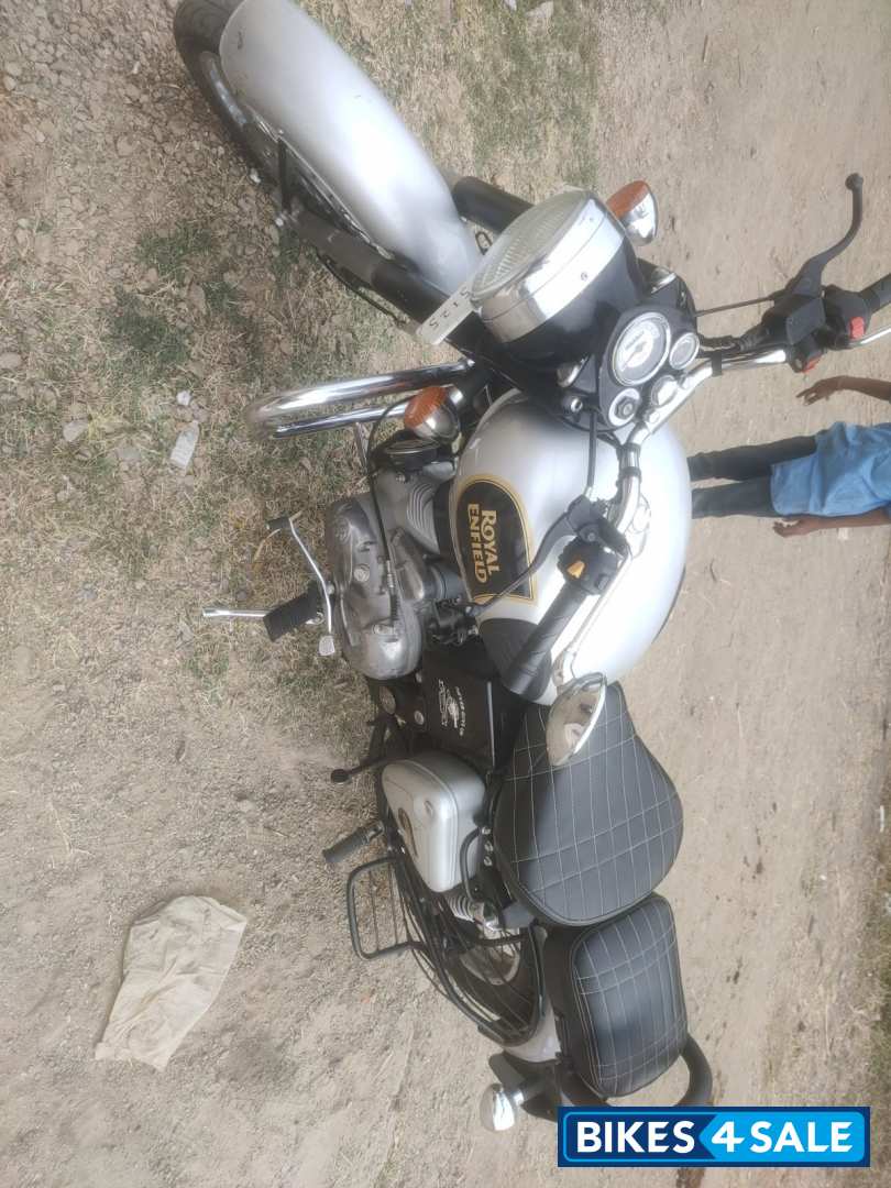 Royal Enfield Classic 350 BS VI