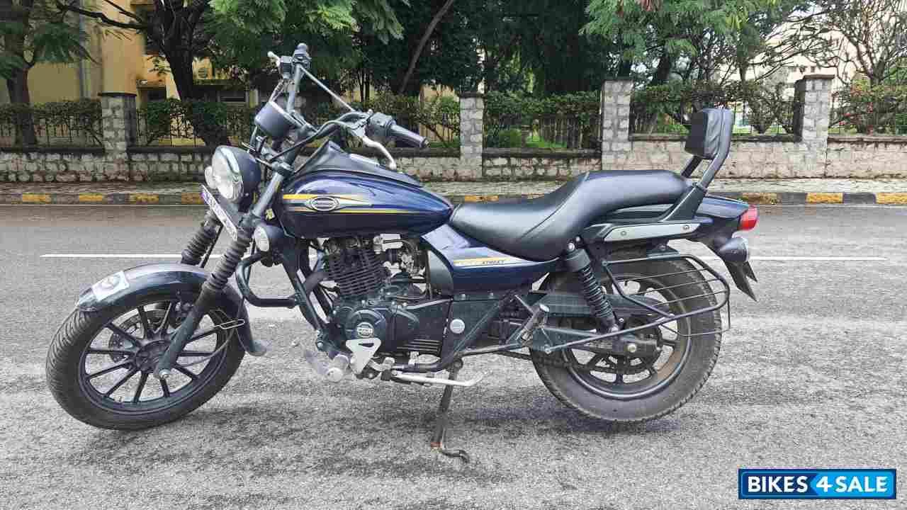 Bajaj Avenger Street 150