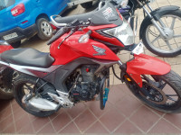 Honda CB Hornet 160R