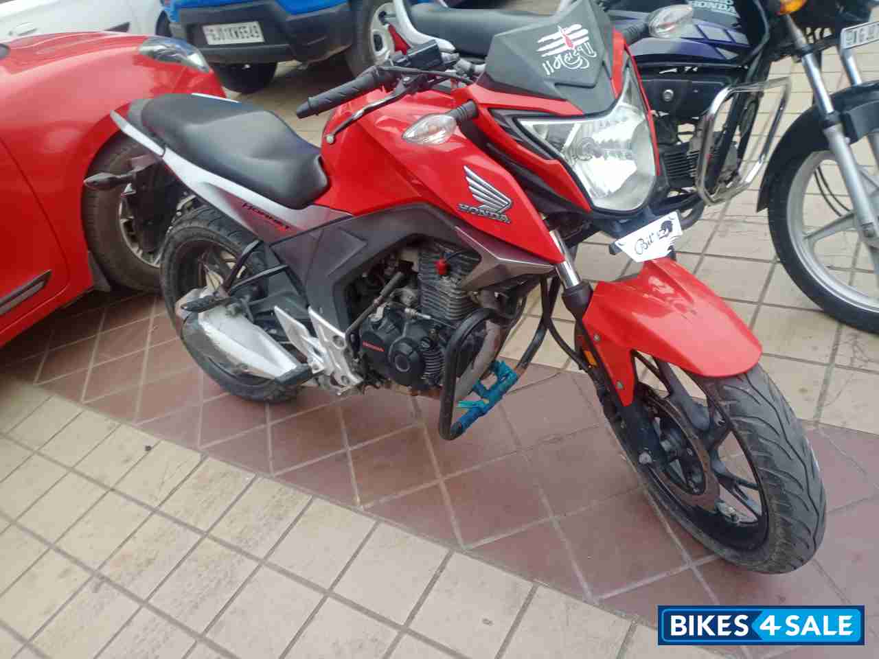 Honda CB Hornet 160R