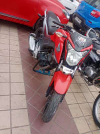 Honda CB Hornet 160R