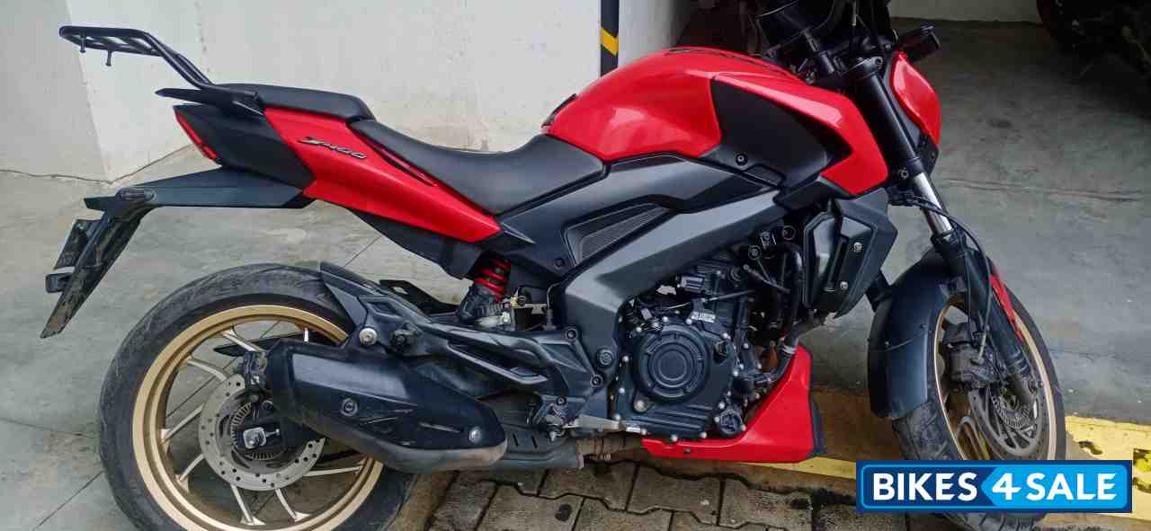 Bajaj Dominar 400