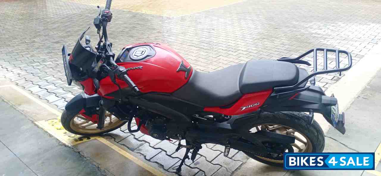 Bajaj Dominar 400