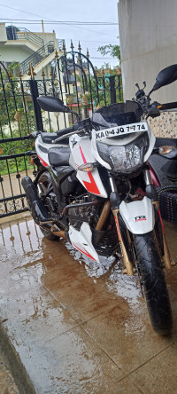 TVS Apache RTR 200 4V 2018 Model