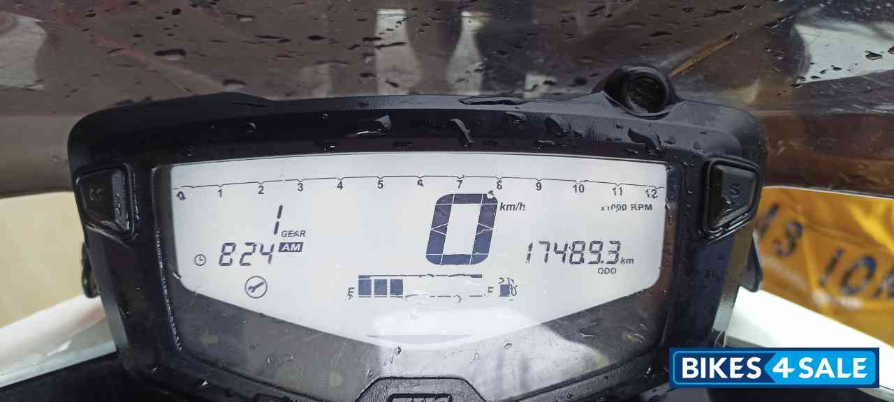 TVS Apache RTR 200 4V