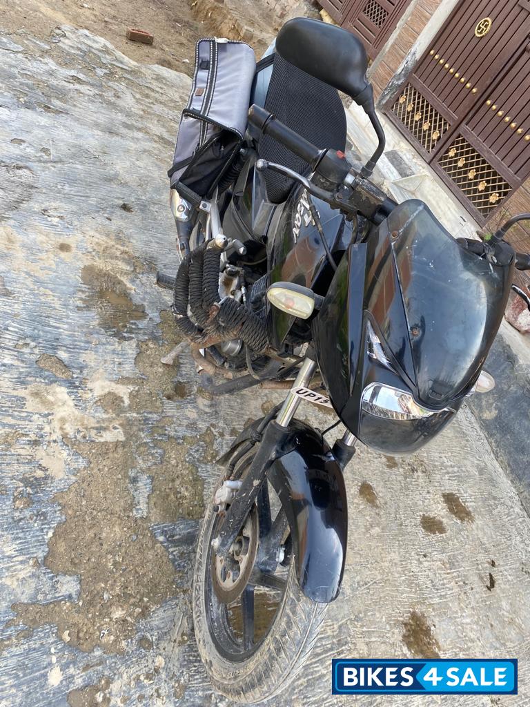 Black Bajaj Pulsar 150 DTSi