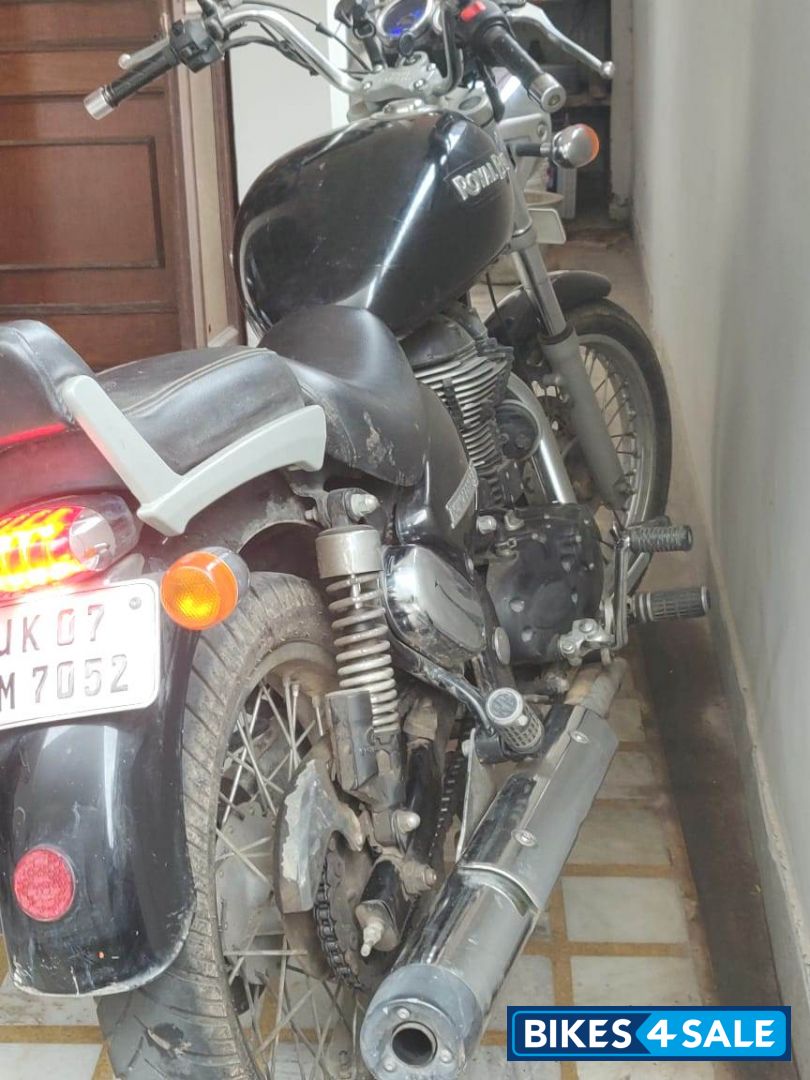 F Black Royal Enfield Thunderbird 350
