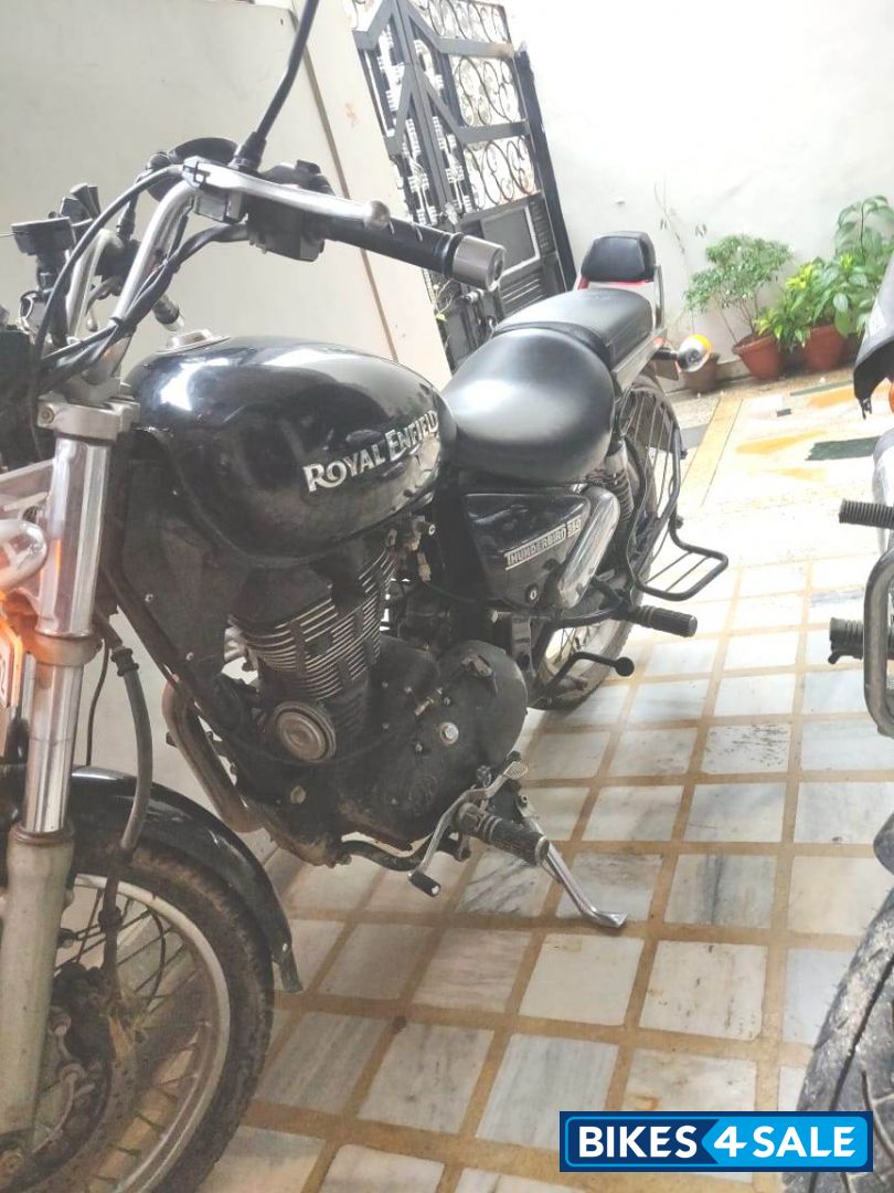F Black Royal Enfield Thunderbird 350