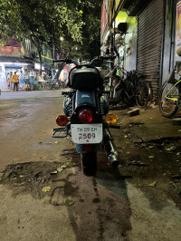 Royal Enfield Classic Squadron Blue