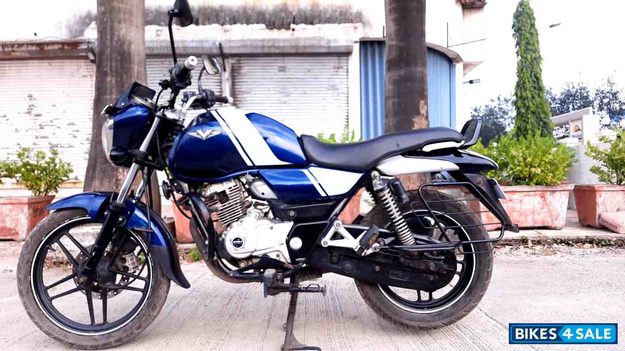 Blue Bajaj V15