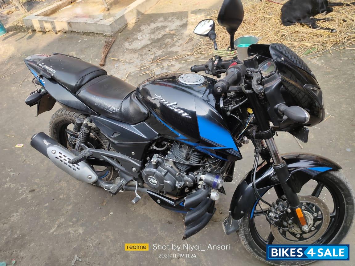 Bajaj Pulsar 150 Twin Disc Bajaj Pulsar 150 Twin Disc