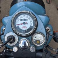 Royal Enfield Classic Squadron Blue
