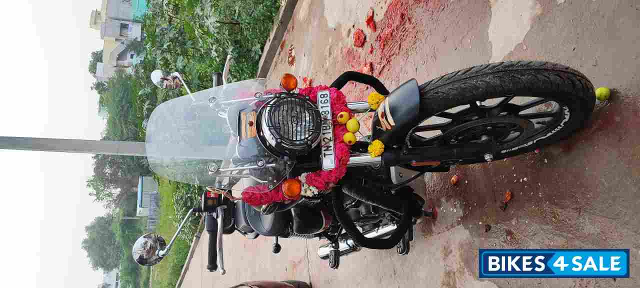 Royal Enfield Meteor 350 Stellar