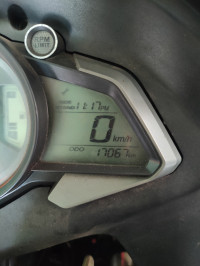 Bajaj Pulsar RS 200 ABS