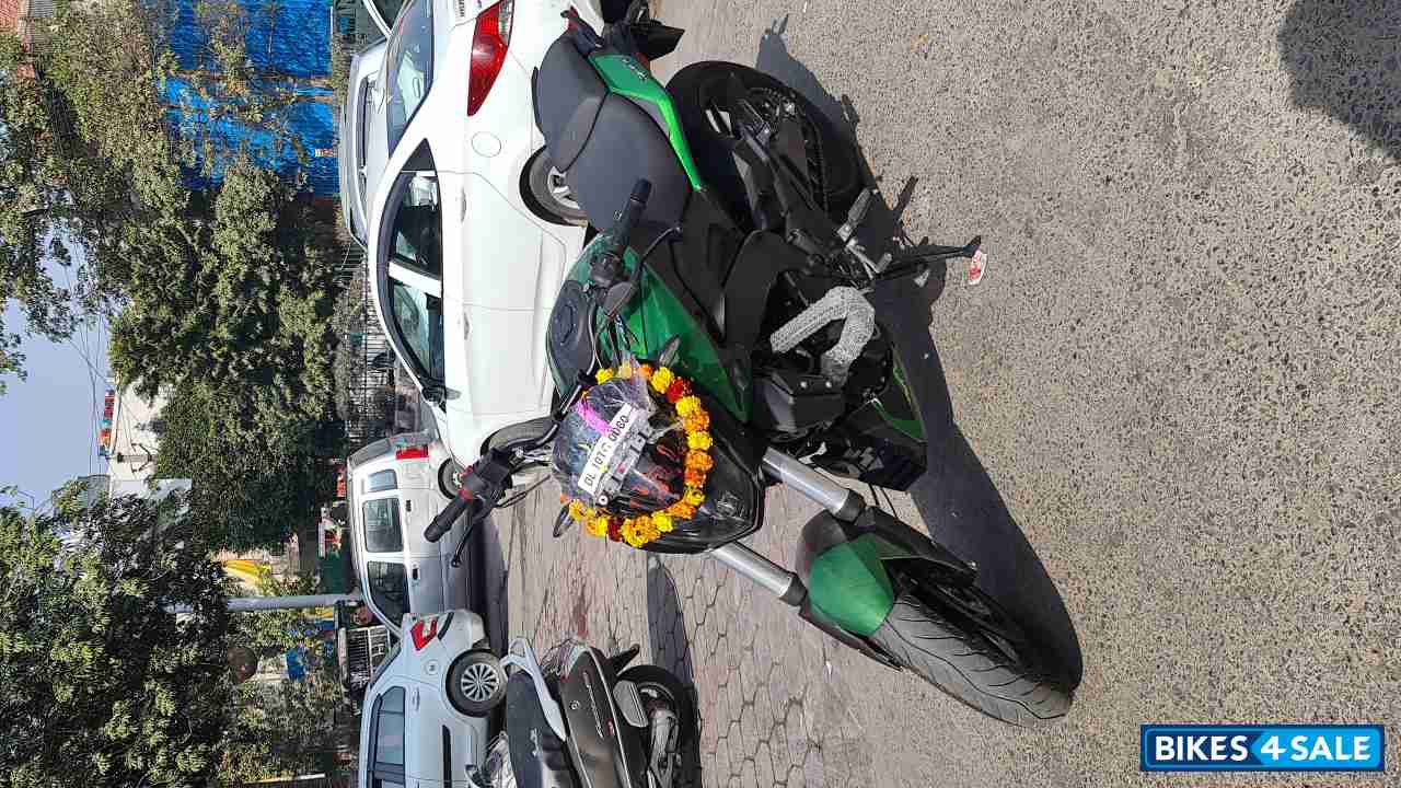 Bajaj Dominar 400 ABS BS6