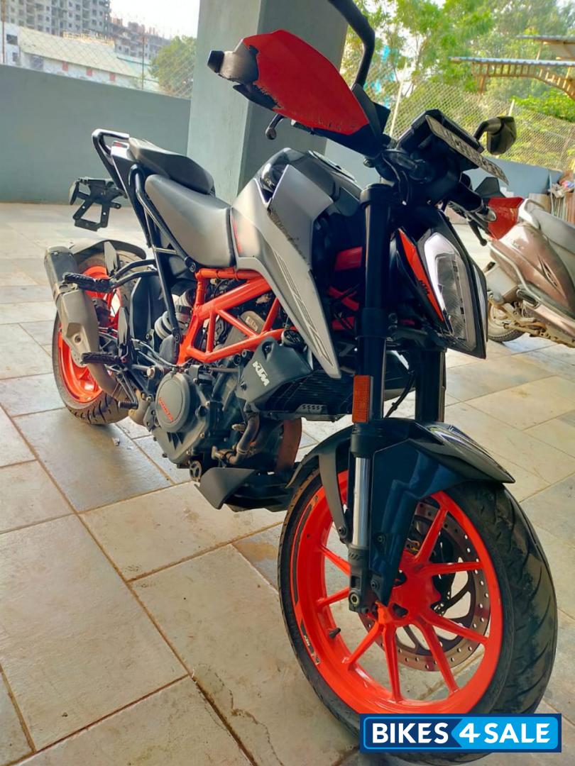 KTM Duke 390 BS6