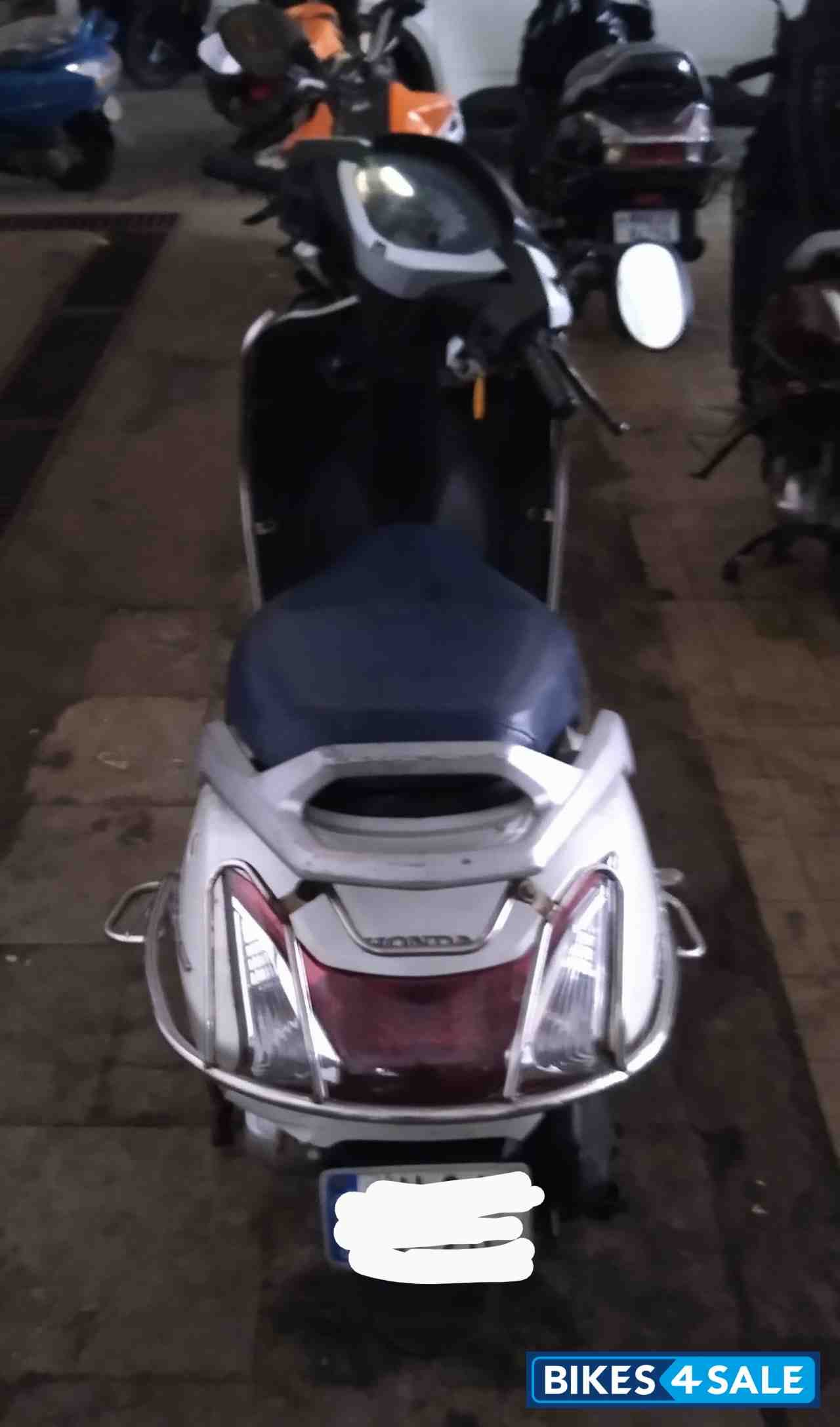 White Honda Activa 125