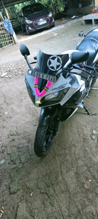 Yamaha YZF R15 V2