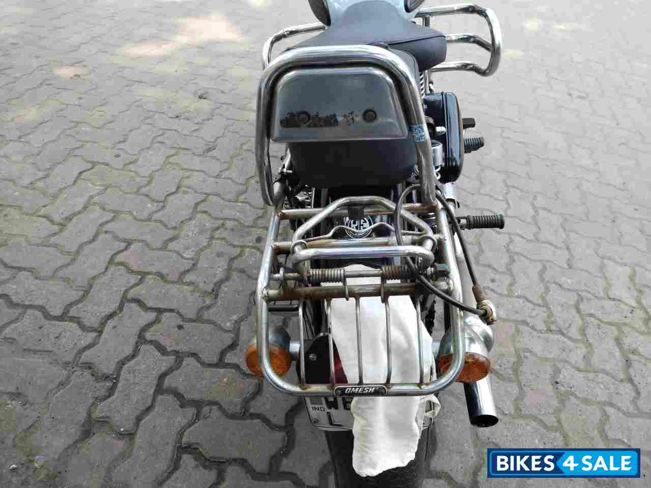 Black/blue Royal Enfield Bullet Standard 350