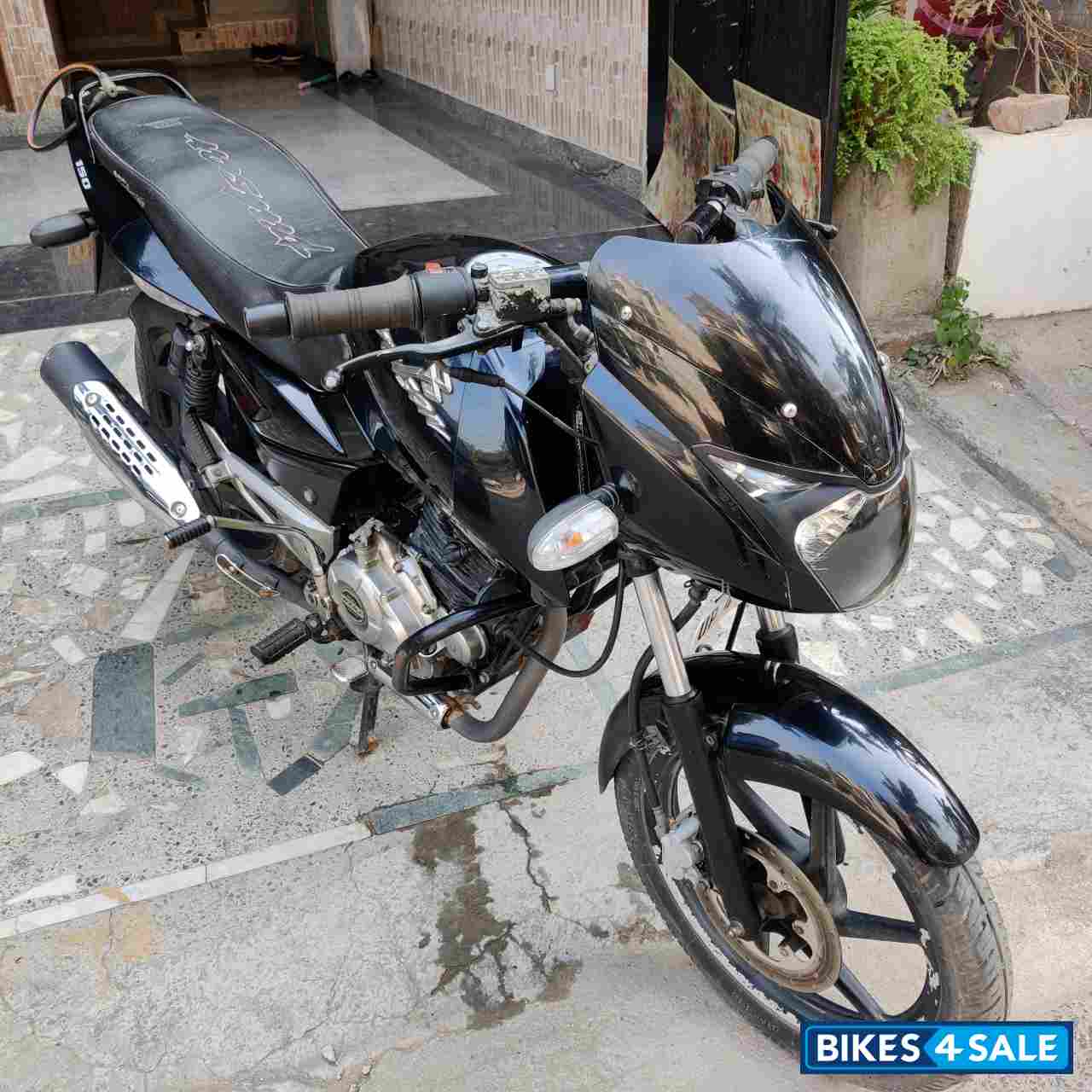 Bajaj Pulsar 150 DTSi Bajaj Pulsar 150 DTSi