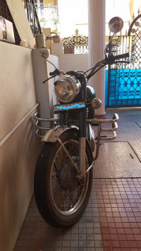 Custom - Oyester Grey Royal Enfield Bullet Standard 350