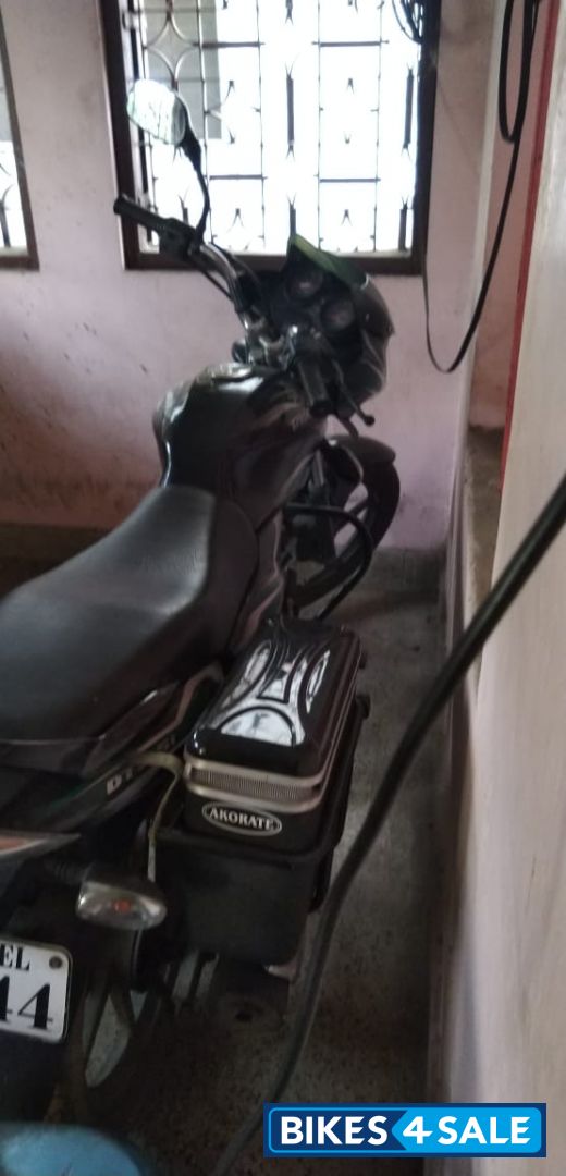 Bajaj Discover 100 DTS-Si